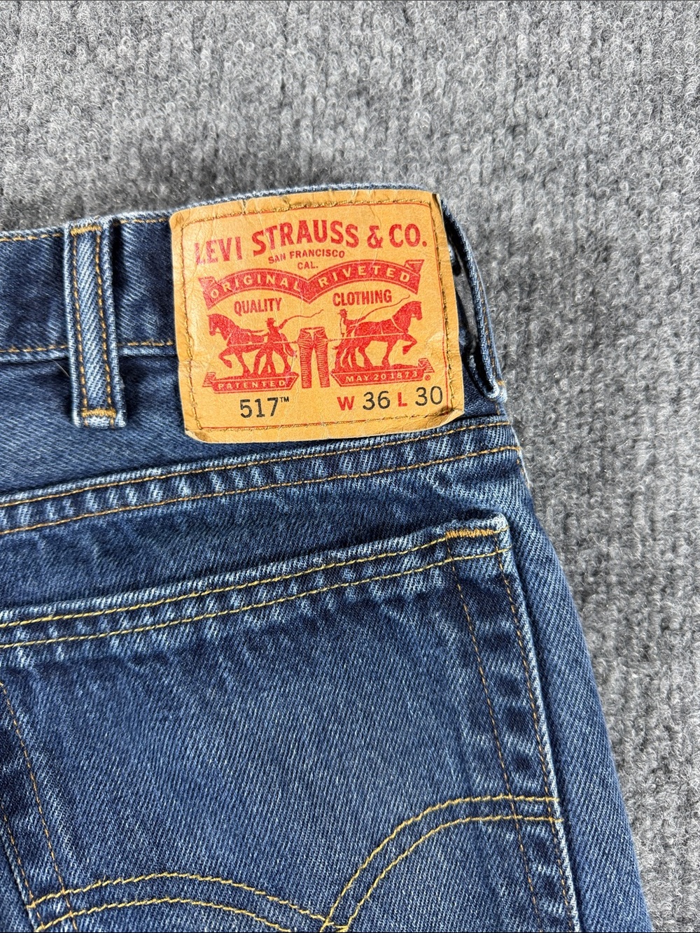 Levi's 517 Men's Dark Blue Bootcut Jeans - Picture 6 of 8